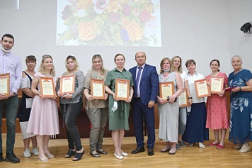 Поздравление с днем медицинского работника